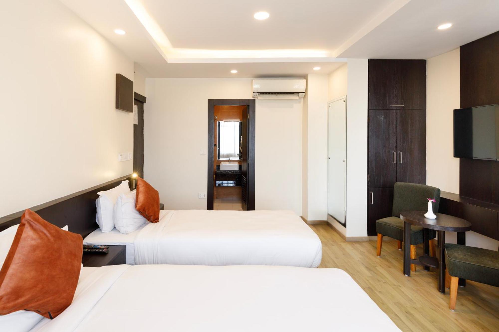 Hotel Sabrina, Kathmandu Exterior photo
